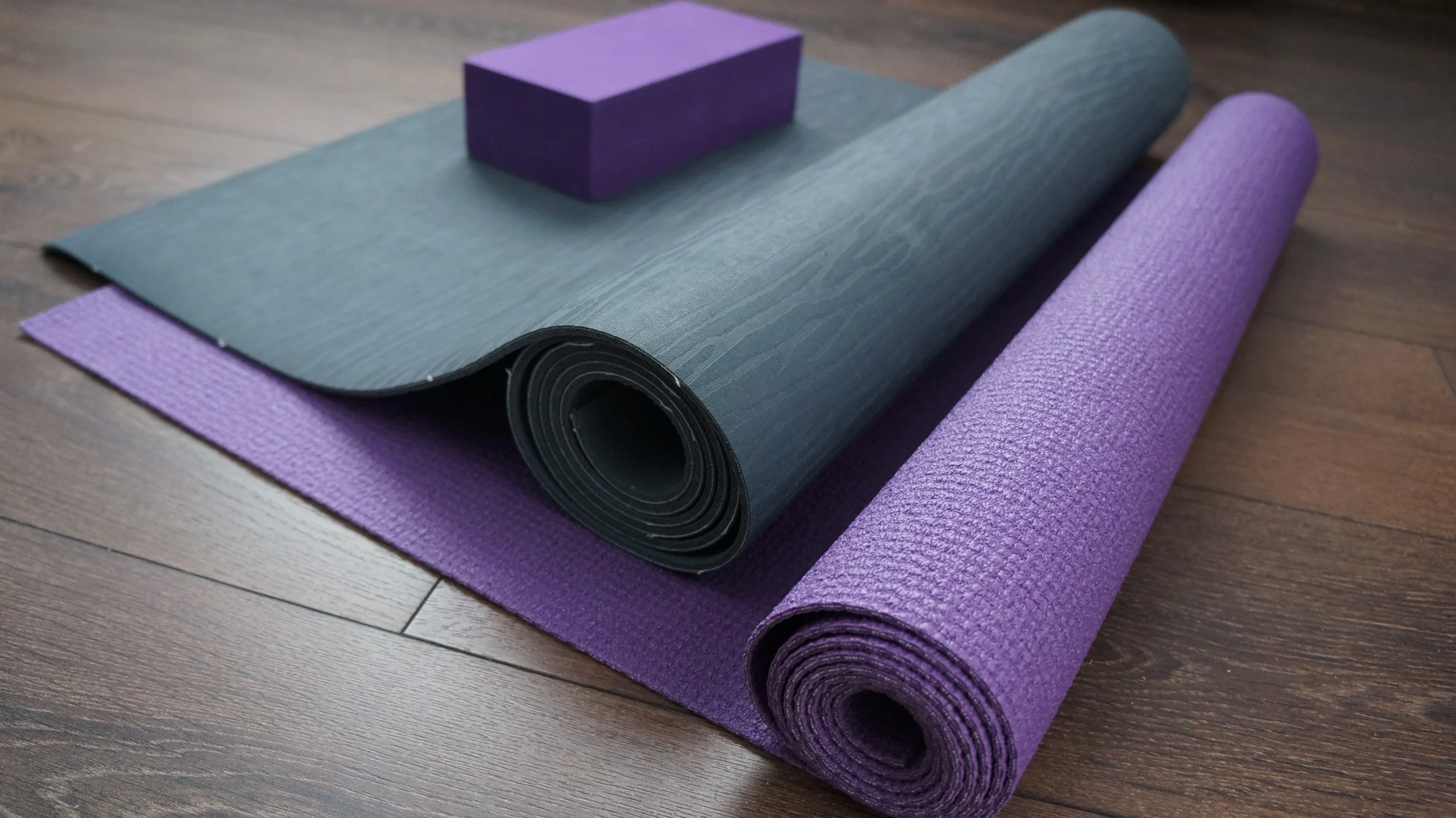 Exercise Mats: Why Does Every Gym Need Them?